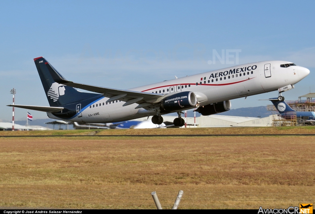 XA-AME - Boeing 737-852 - Aeromexico