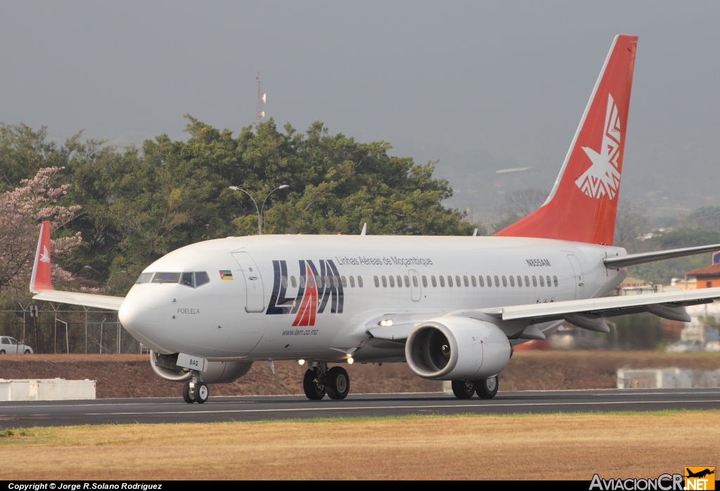 N855AM - Boeing 737-752 - LAM Mozambique