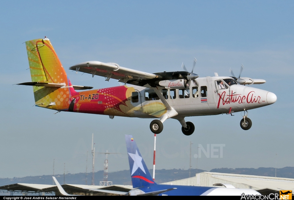 TI-AZD - De Havilland Canada DHC-6-300 Twin Otter - Nature Air