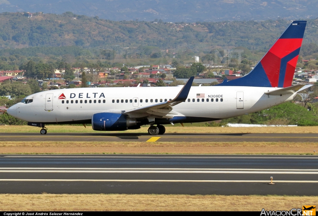 N308DE - Boeing 737-732 - Delta Air Lines