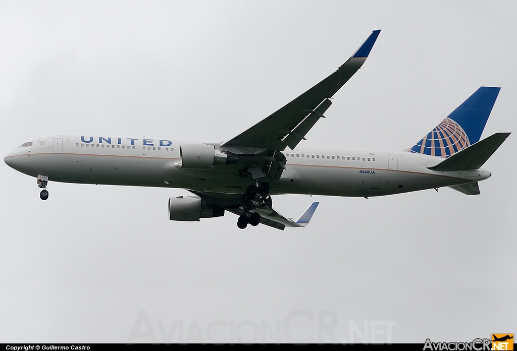 N668UA - Boeing 767-322/ER - United Airlines