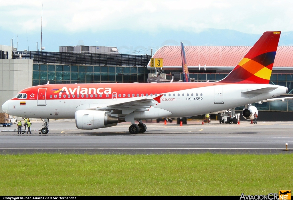 HK-4552 - Airbus A319-115 - Avianca