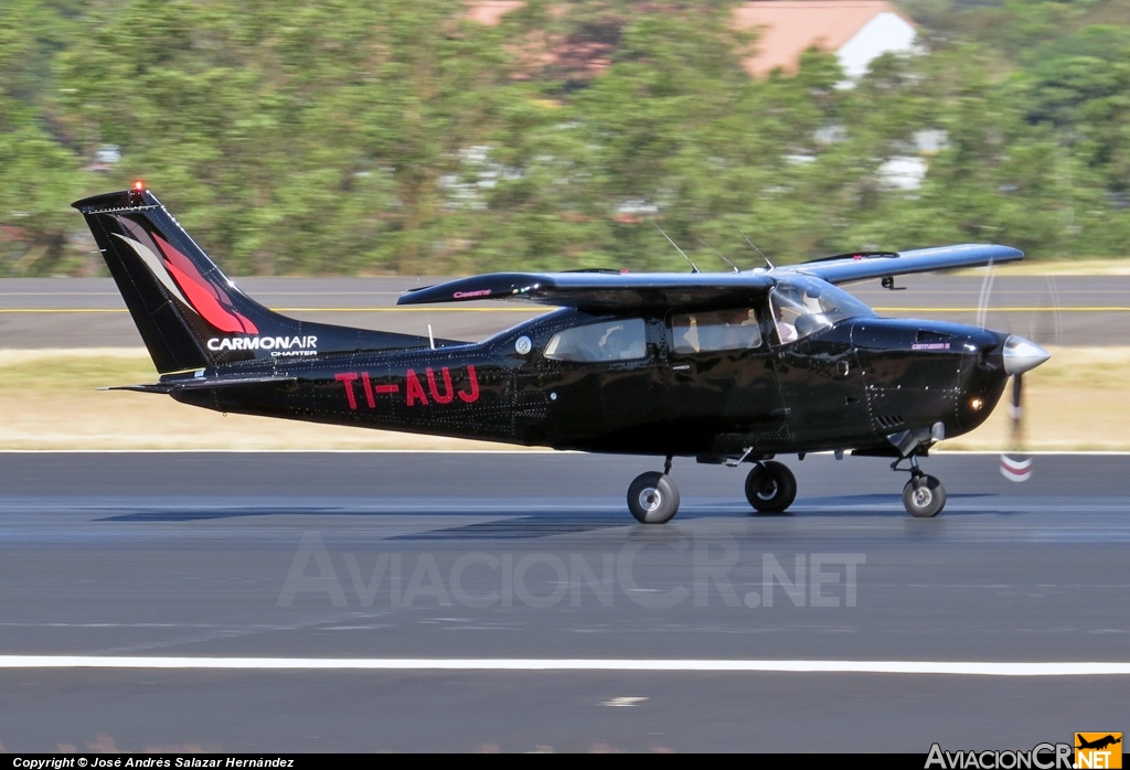 TI-AUJ - Cessna T210M Centurion II - Privado