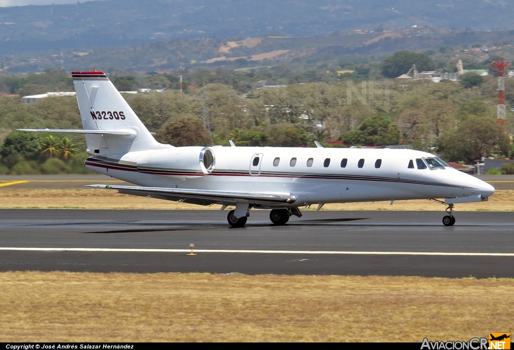 N323QS - Cessna Citation 680 Sovereign - Privado (NetJets Sales)