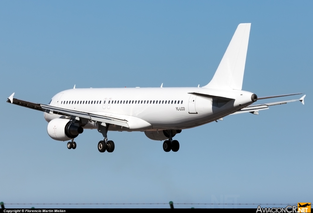 YL-LCO - Airbus A320-214 - Windavia