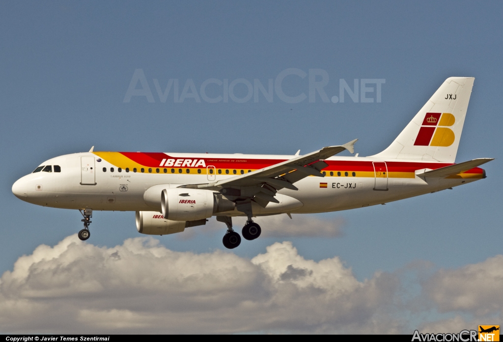 EC-JXJ - Airbus A319-111 - Iberia