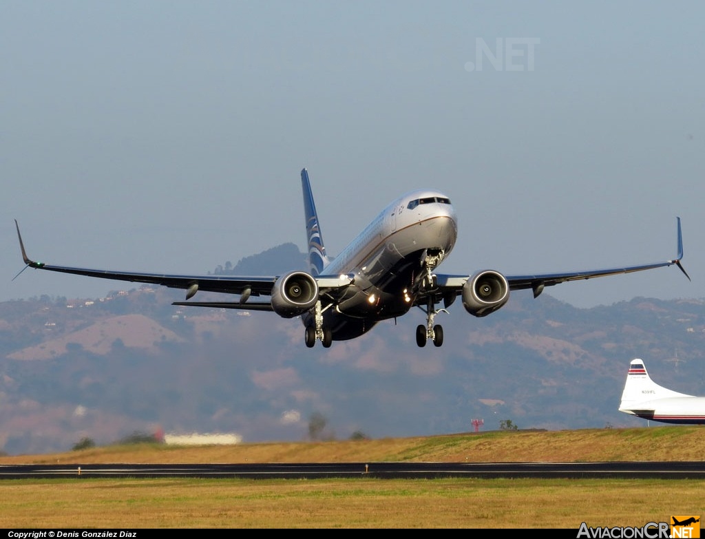 HP-1836CMP - Boeing 737-8V3 - Copa Airlines