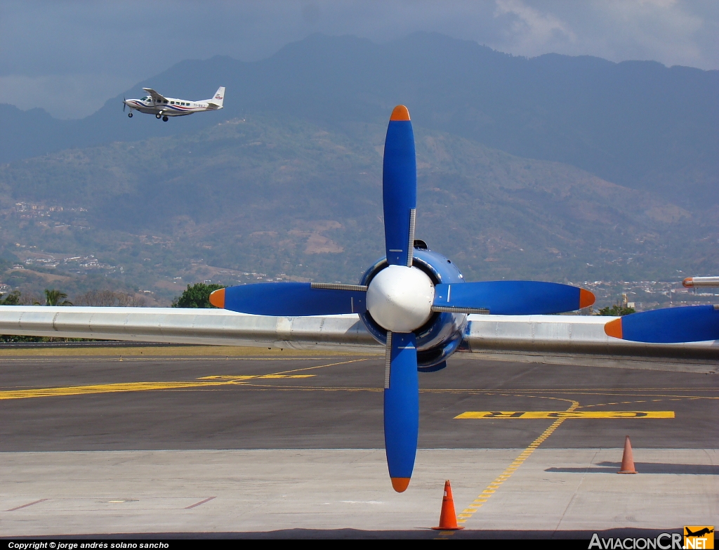 CU-C1515 - Ilyushin IL-18 - Aerocaribbean