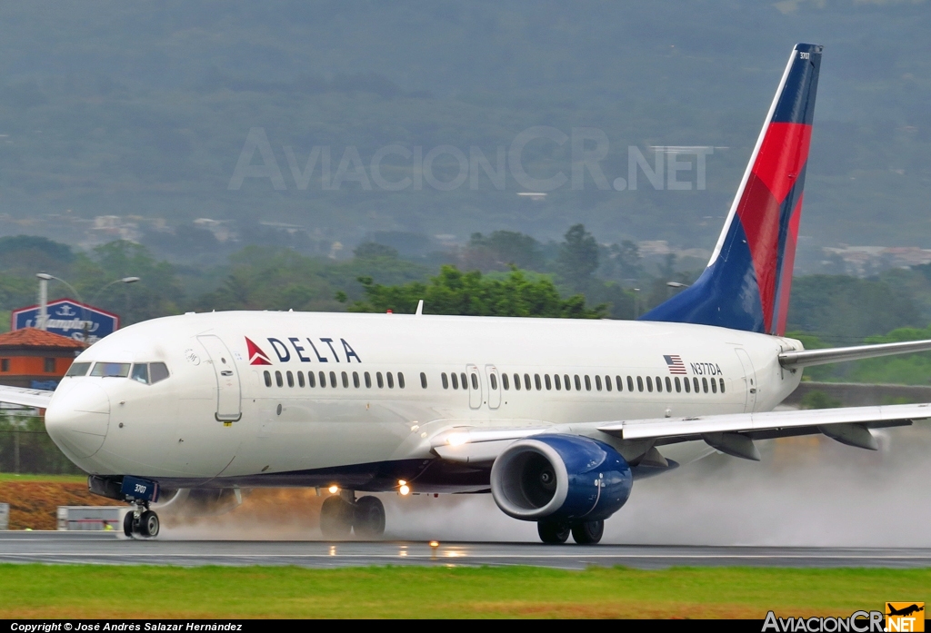 N377DA - Boeing 737-832 - Delta Airlines