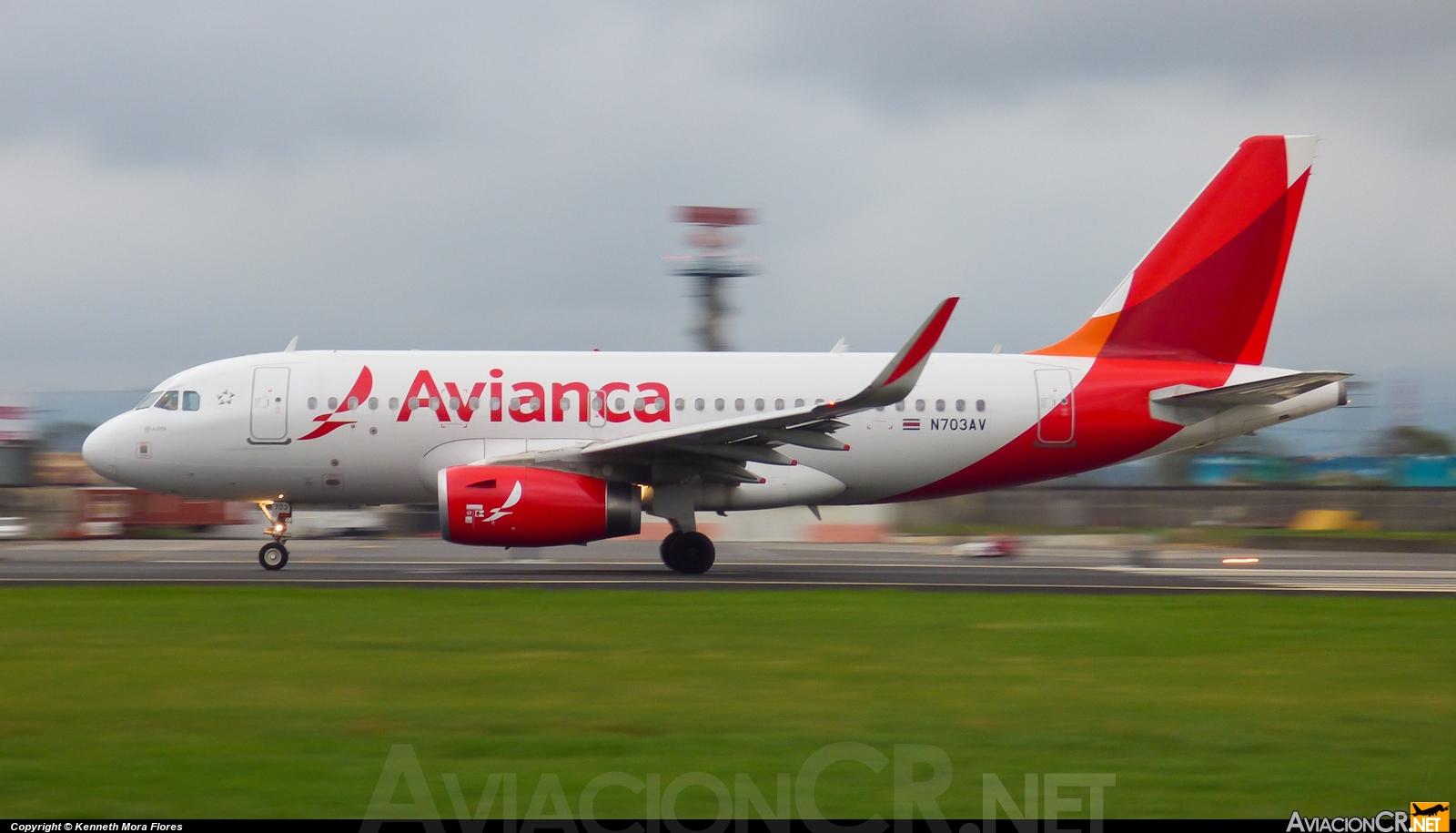 N703AV - Airbus A319-132 - Avianca