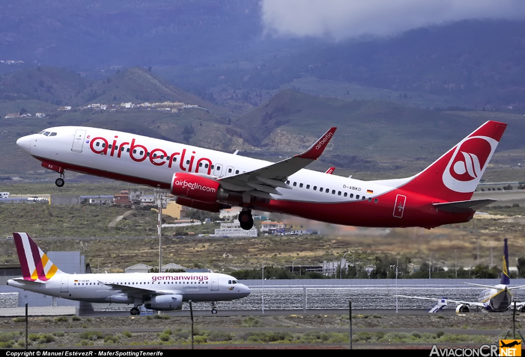 D-ABKD - Boeing 737-86J - Air Berlin