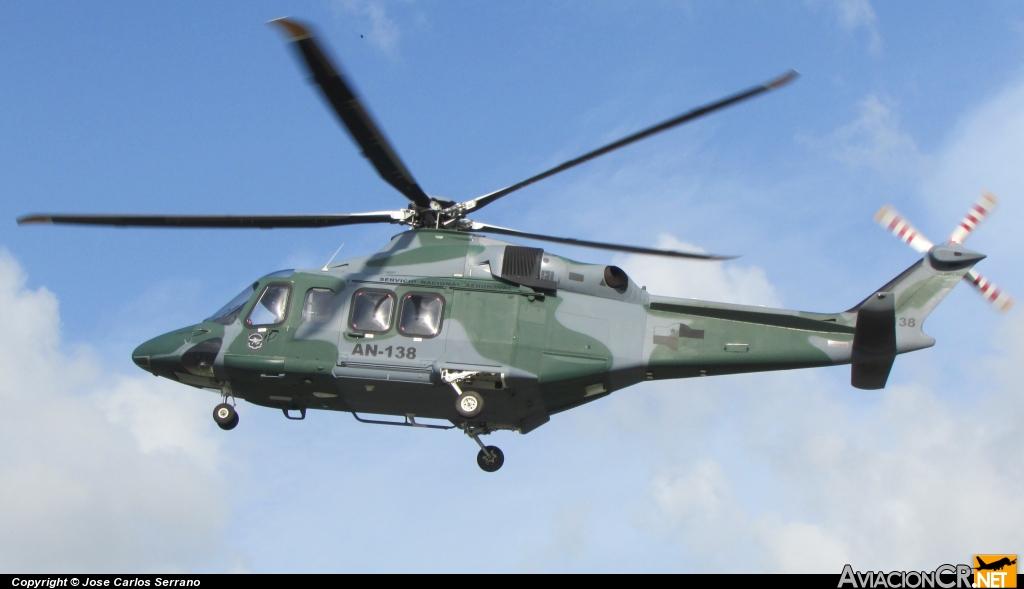 AN-138 - AgustaWestland AW139 - Servicio Nacional Aeronaval - SENAN