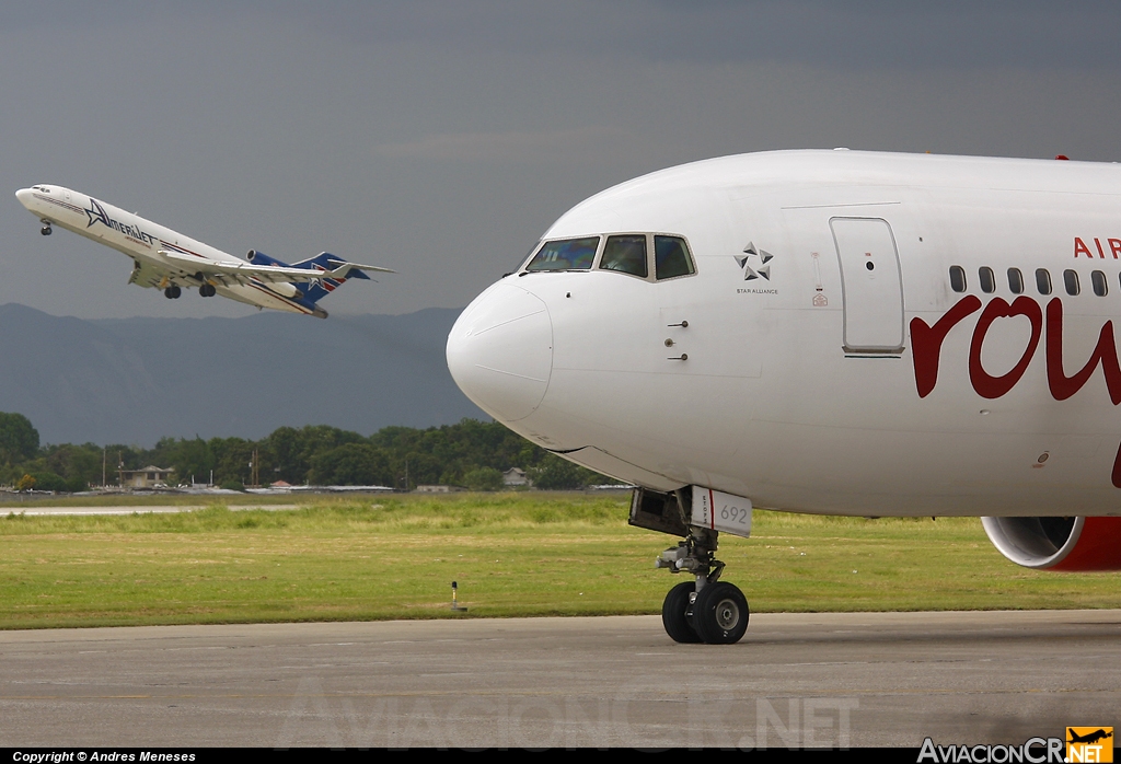 C-GHPN - Boeing 767-33A/ER - Air Canada Rouge