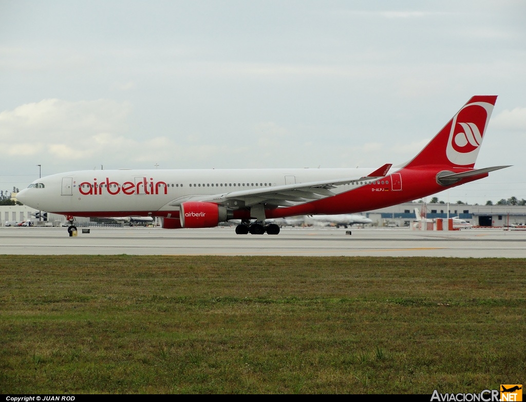 D-ALPJ - Airbus A330-223 - Air Berlin