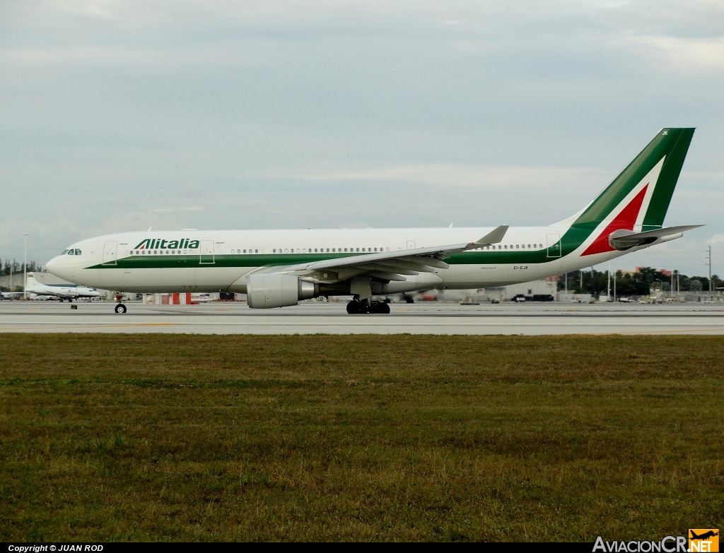 EI-EJK - Airbus A330-202 - Alitalia