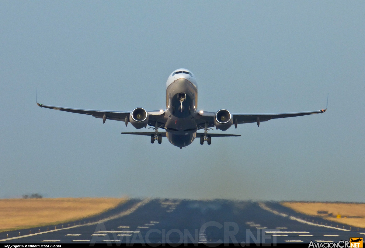N77530 - Boeing 737-824 - United Airlines