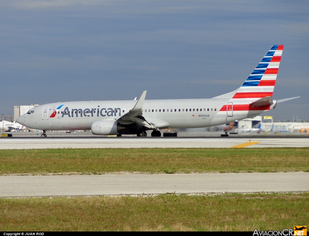 N965AN - Boeing 737-823 - American Airlines
