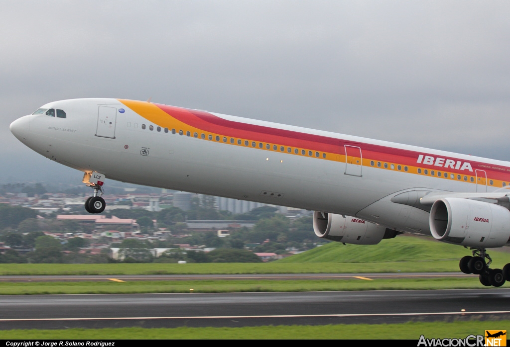 EC-LCZ - Airbus A340-642 - Iberia