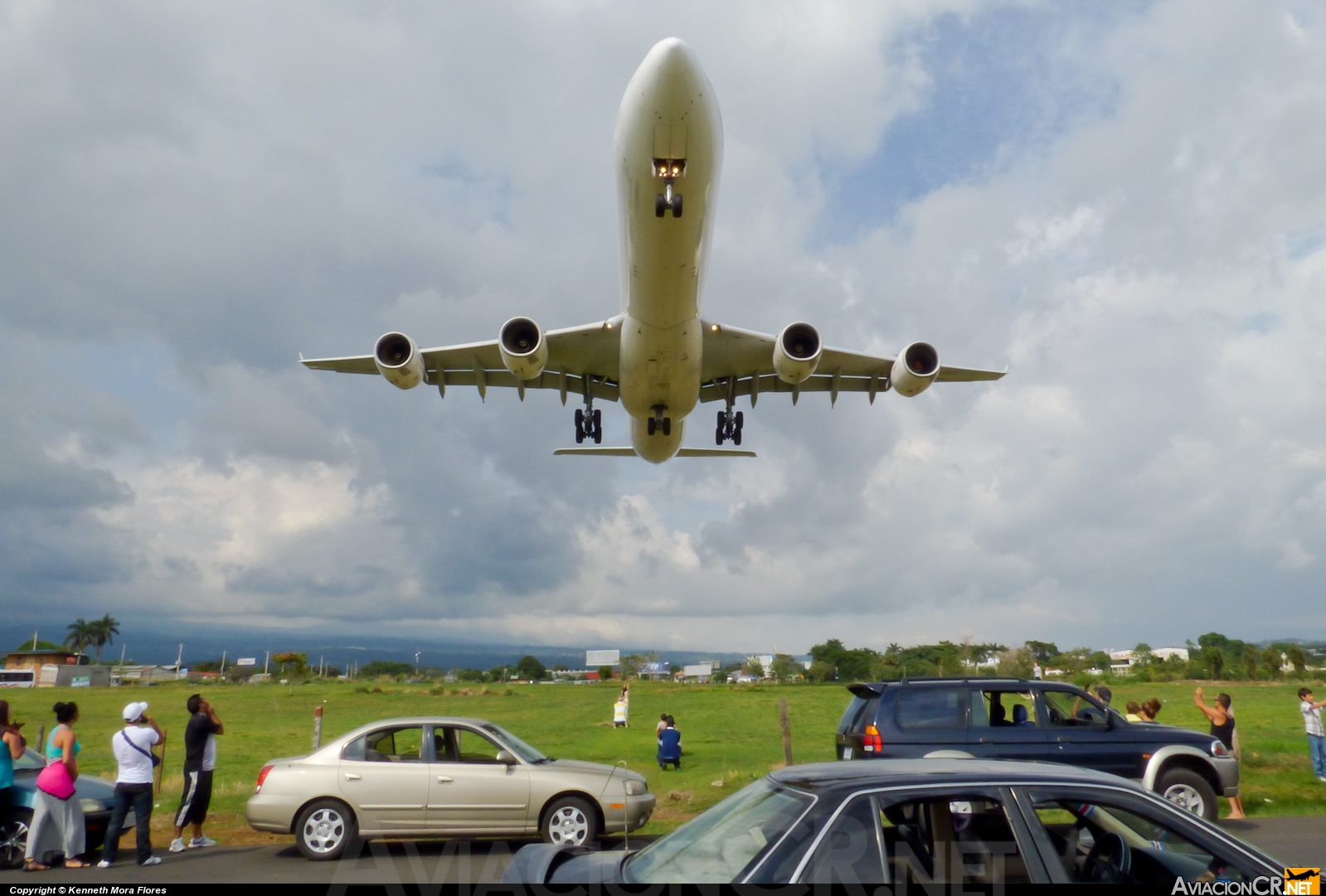 EC-INO - Airbus A340-642 - Iberia