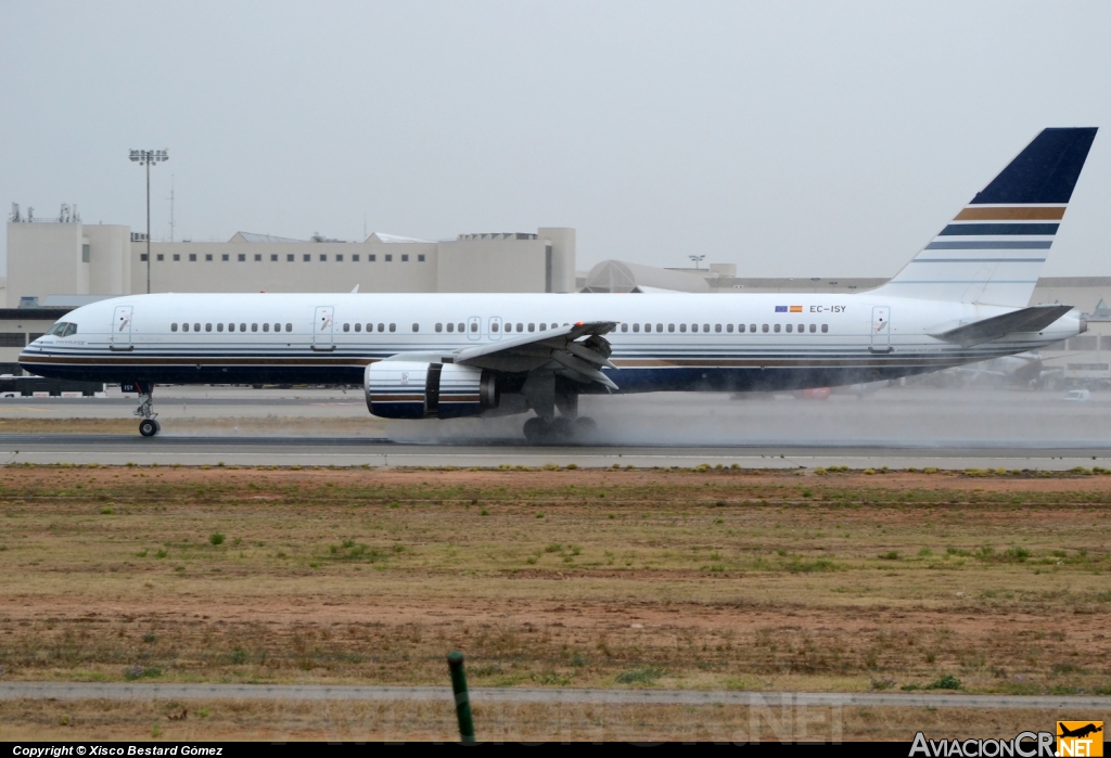 EC-ISY - Boeing 757-256 - Privilege Style
