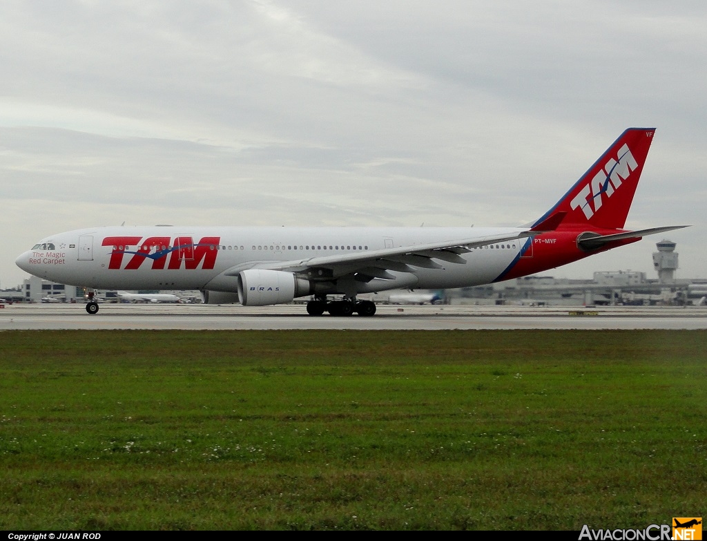 PT-MVF - Airbus A330-203 - TAM Linhas Aéreas