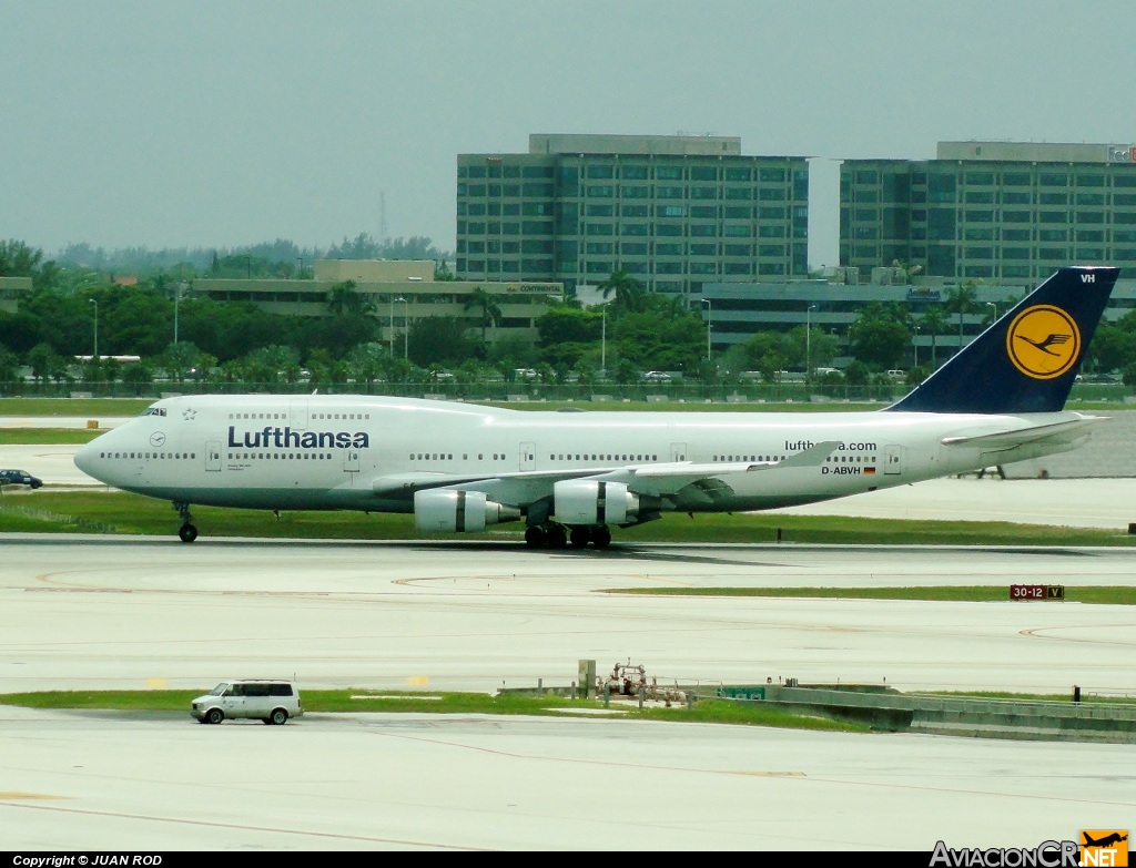 D-ABVH - Boeing 747-430 - Lufthansa