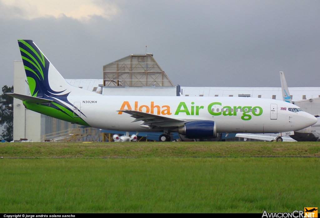 N302KH - Boeing 737-330 - Aloha Air Cargo