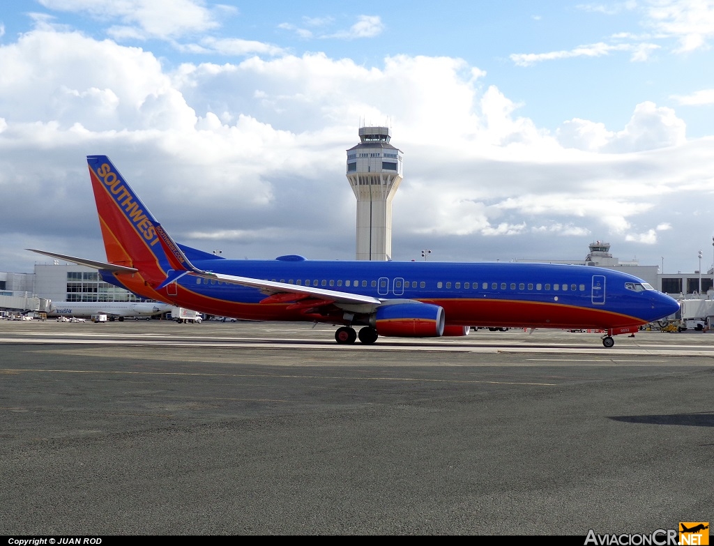 N8628A - Boeing 737-8H4 (WL) - Southwest Airlines