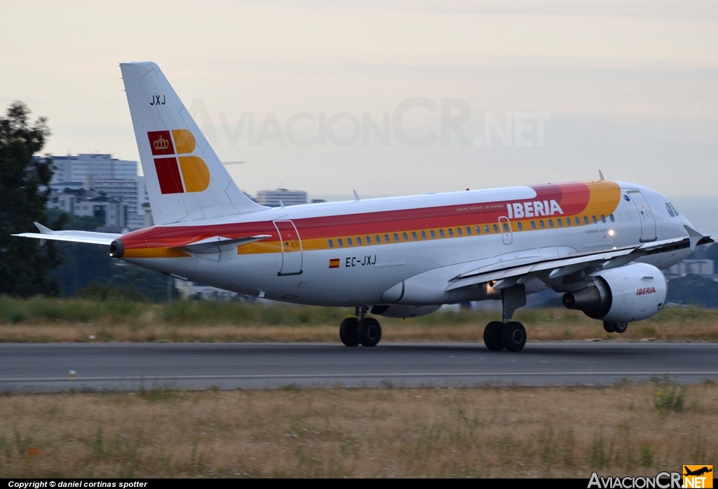 EC-JXJ - Airbus A319-111 - Iberia