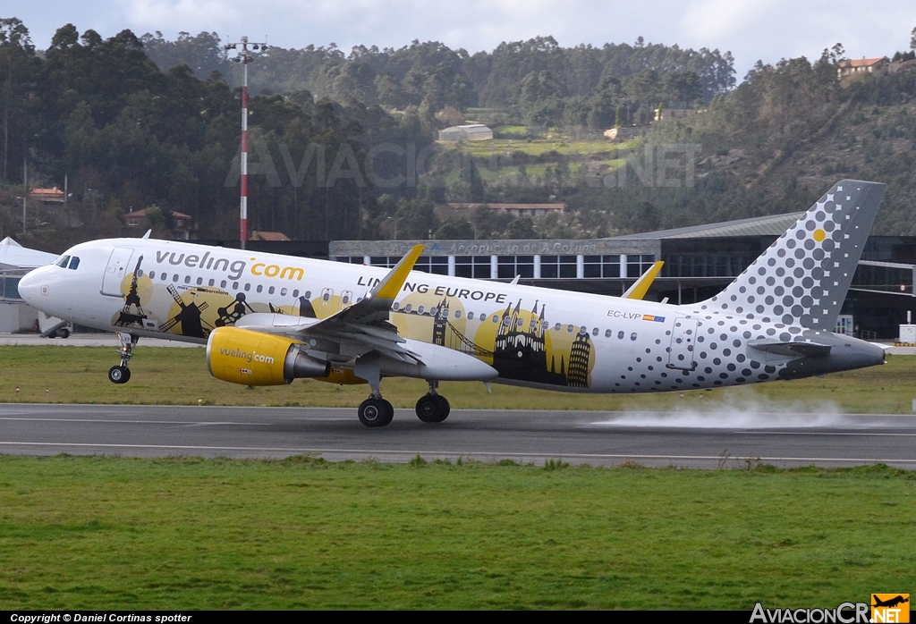 EC-LVP - Airbus A320-214 - Vueling