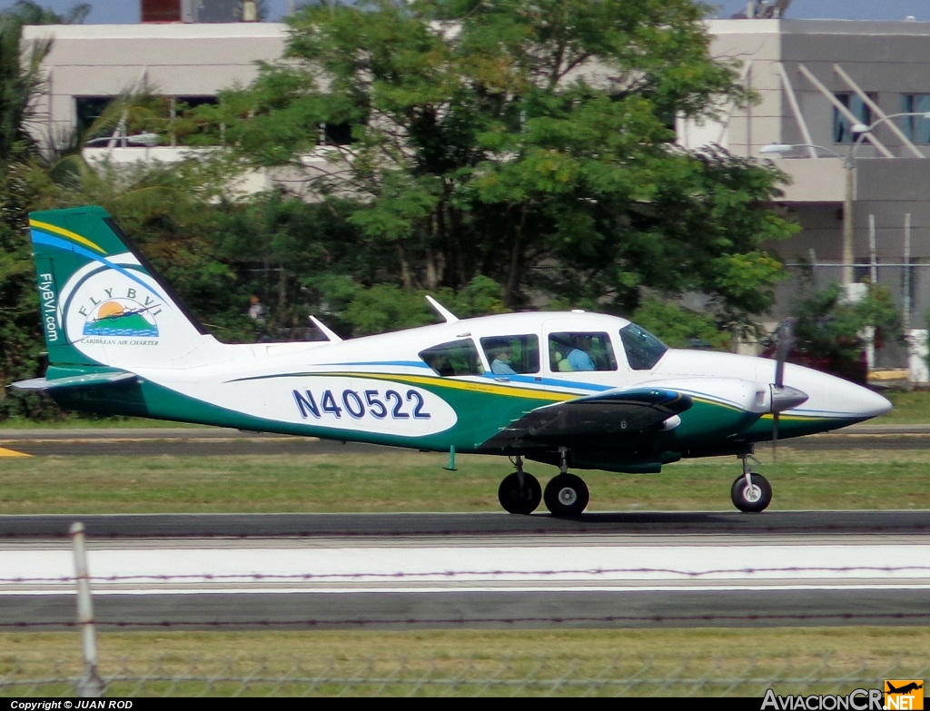 N40522 - Piper PA-23-250 Aztec E - Fly BVI