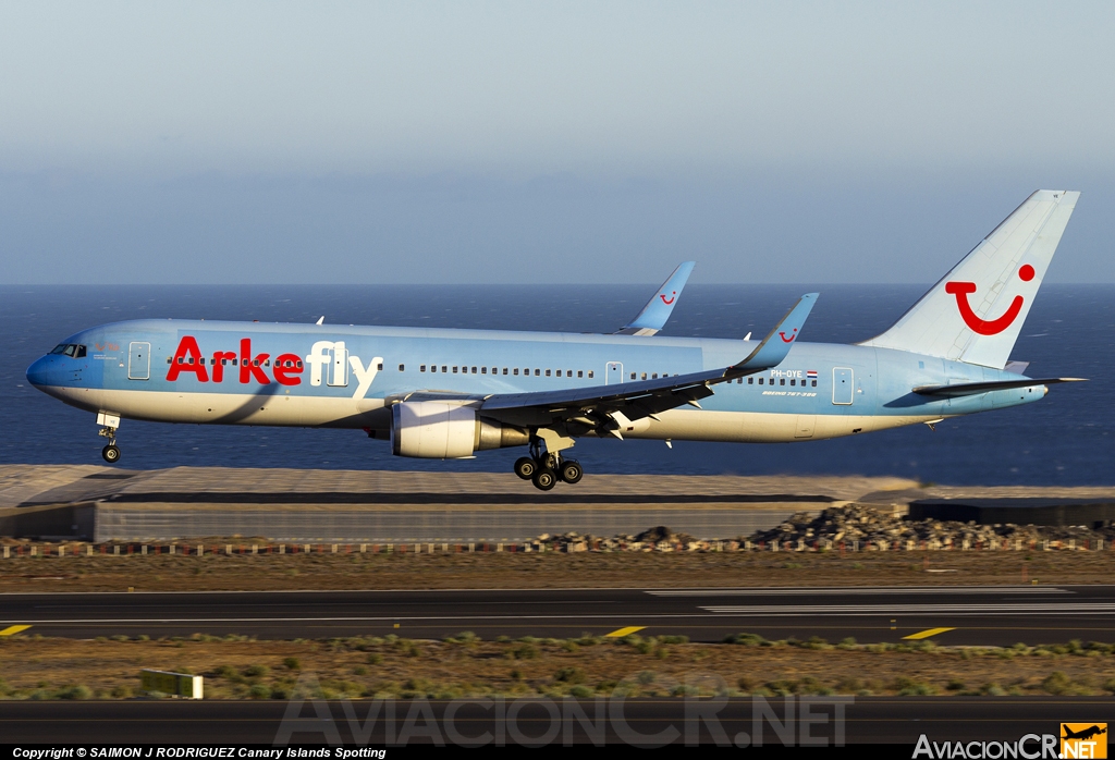 PH-OYE - Boeing 767-304/ER - ArkeFly