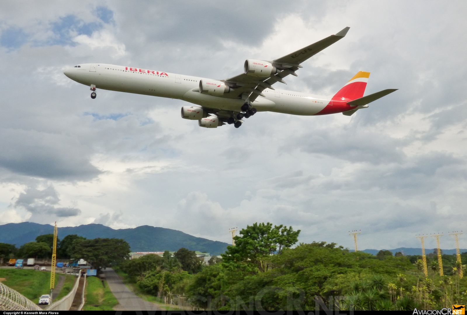 EC-LFS - Airbus A340-642 - Iberia