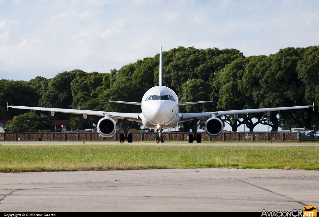 LV-BFO - Airbus A320-233 - LAN Argentina