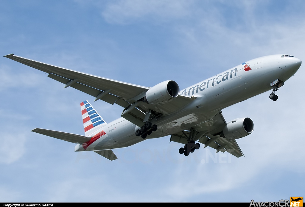 N768AA - Boeing 777-222 - American Airlines