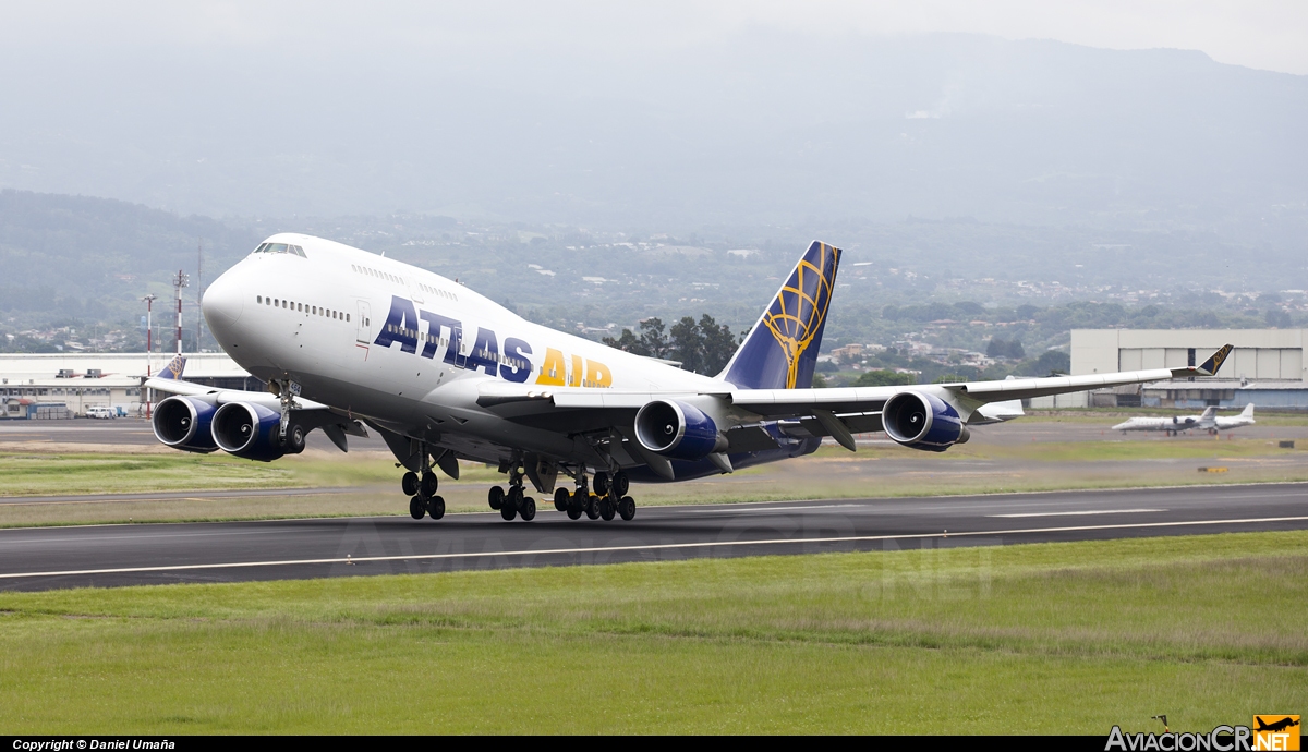 N464MC - Boeing 747-446 - Atlas Air