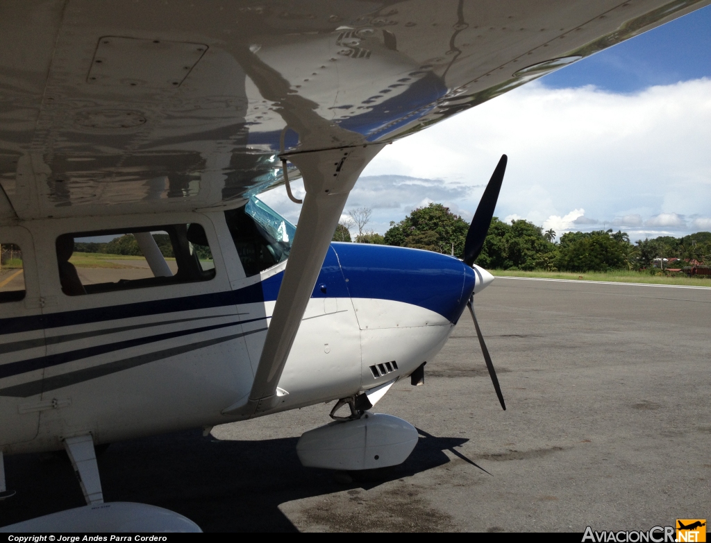 TI-APD - Cessna 206-F - Aerobell