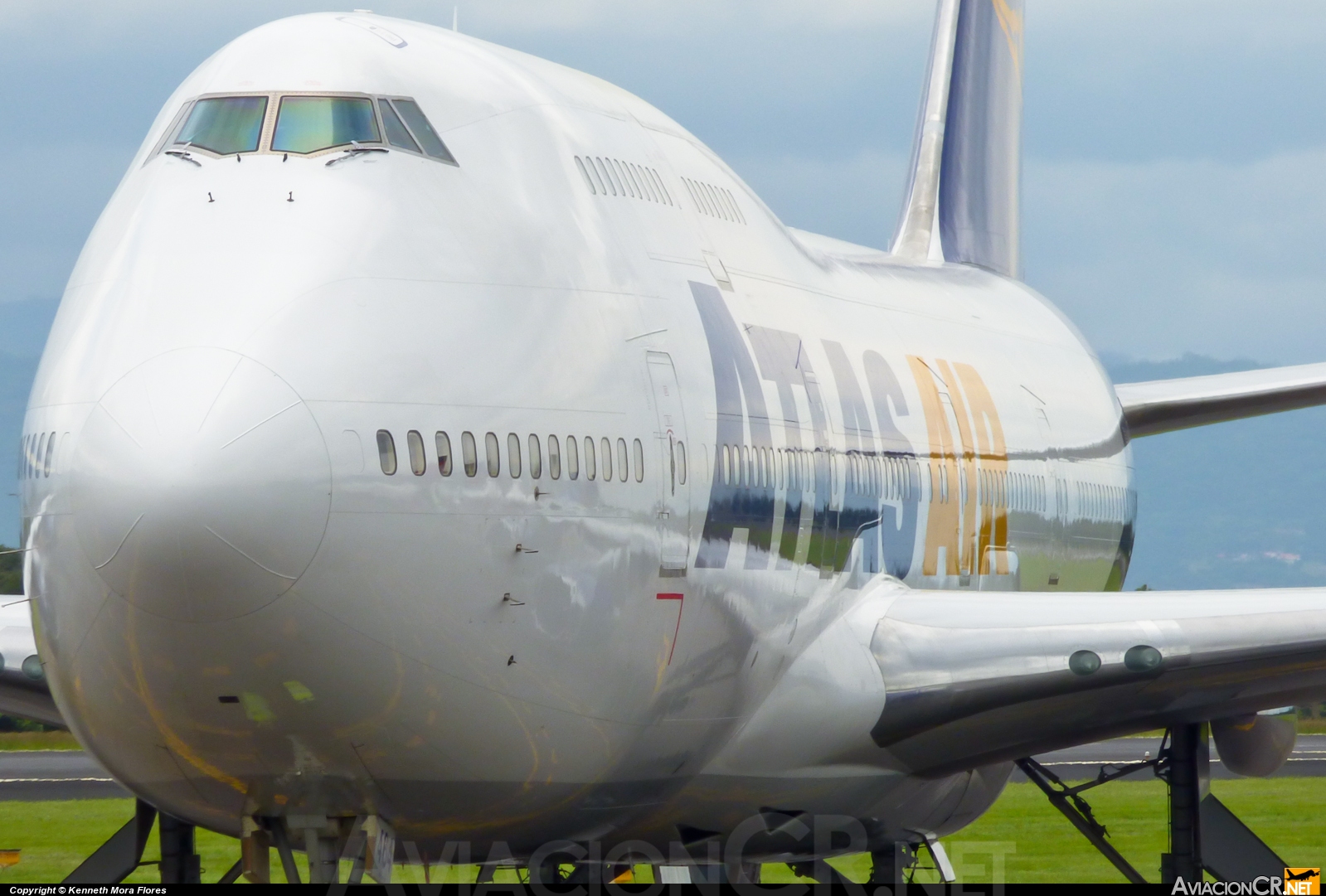 N464MC - Boeing 747-446 - Atlas Air