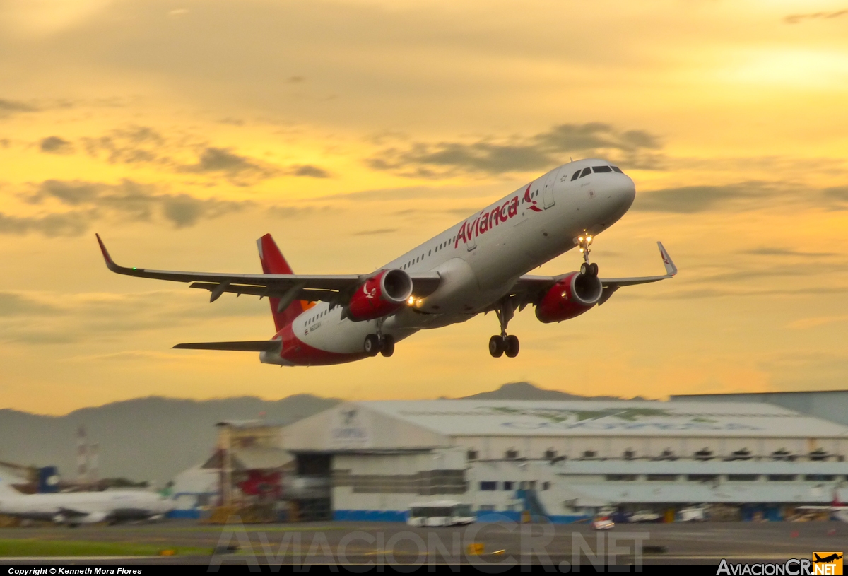 N693AV - Airbus A321-231 - Avianca