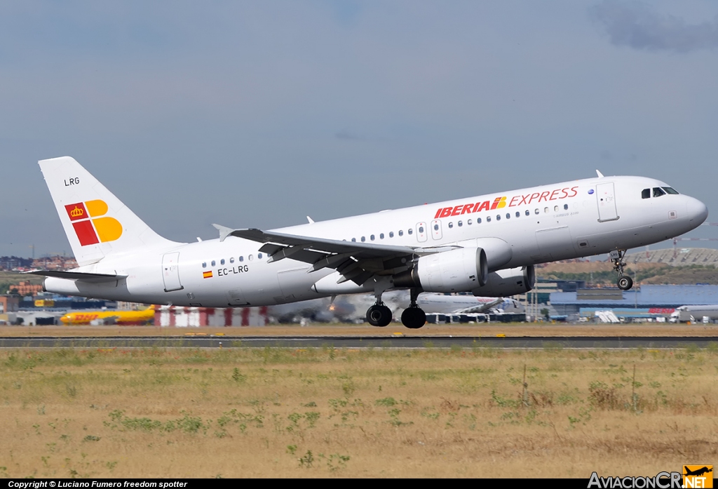 EC-LRG - Airbus A320-214 - Iberia Express