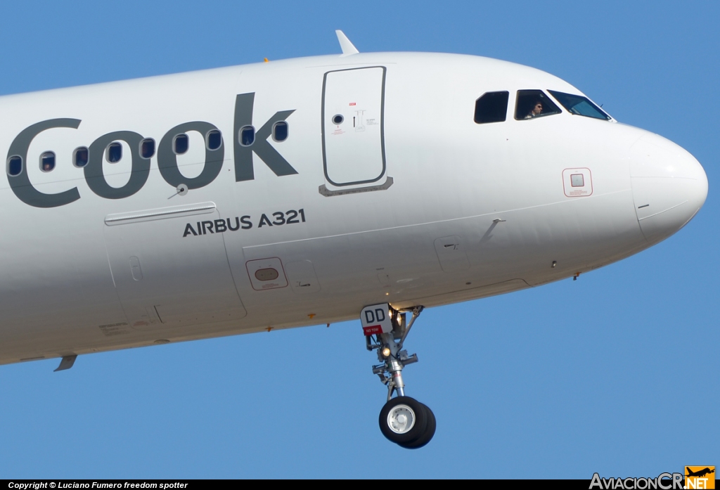 G-TCDD - Airbus A321-211 - Thomas Cook Airlines