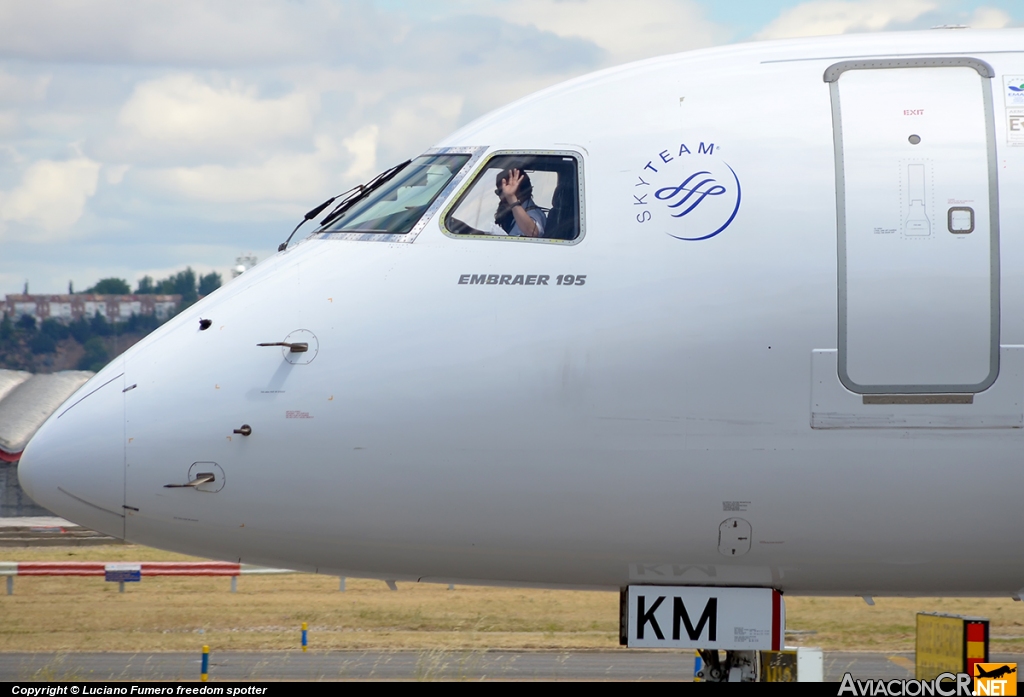 EC-LKM - Embraer ERJ-190-200LR 195LR - Air Europa