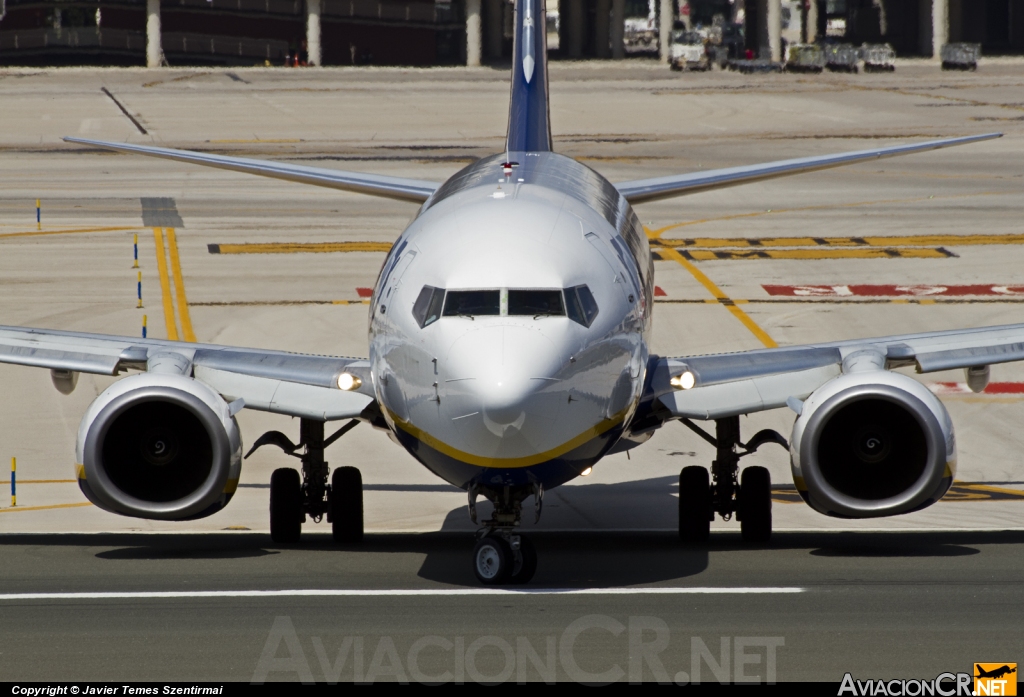 EI-DHW - Boeing 737-8AS - Ryanair
