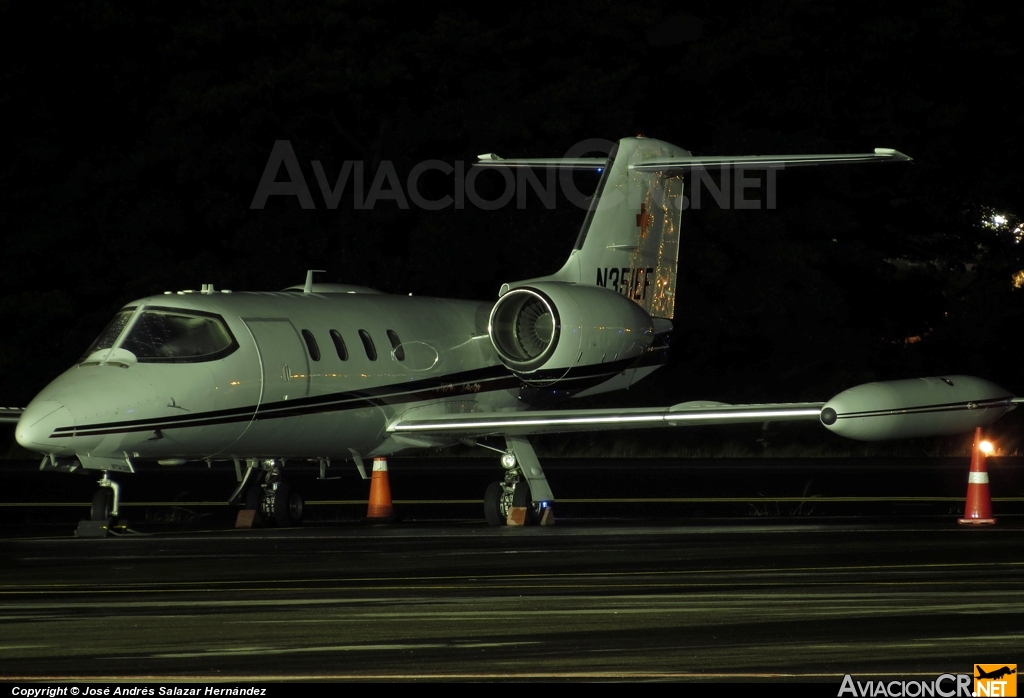 N351EF - Learjet 35A - Privado