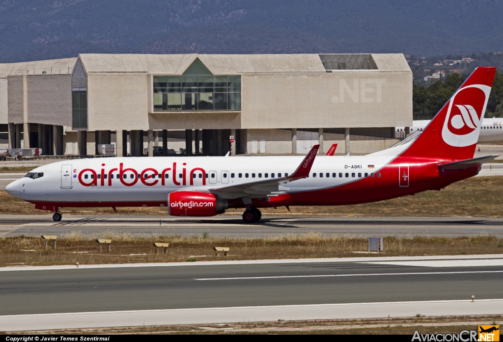 D-ABKI - Boeing 737-86J - Air Berlin