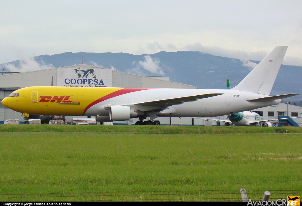 N220CY - Boeing 767-383/ER - DHL(ABX Cargo)