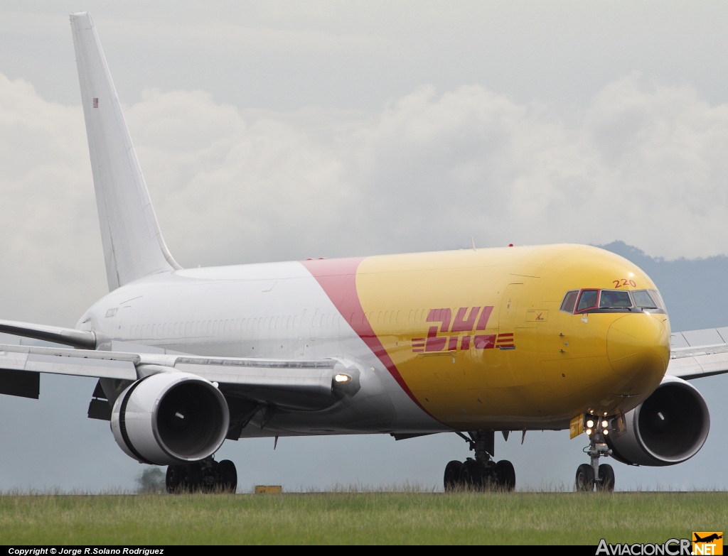 N220CY - Boeing 767-383/ER - DHL(ABX Cargo)