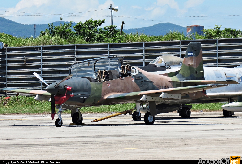 FAH-256 - Embraer T-27 Tucano - Fuerza Aerea Hondureña