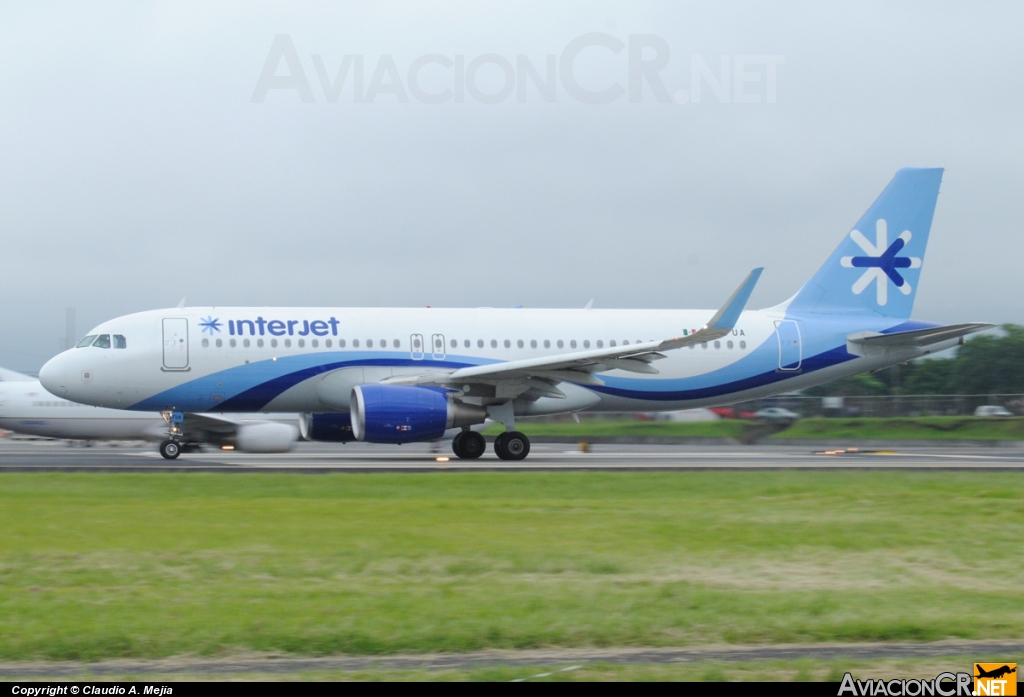 XA-FUA - Airbus A320-214 - Interjet