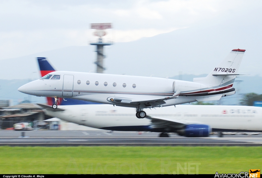 N702QS - Gulfstream Aerospace G200 - NetJets Aviation